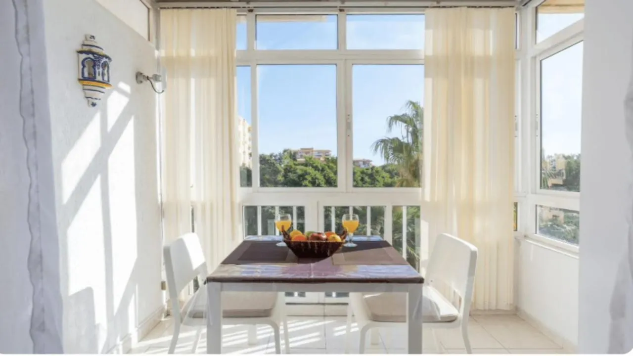 797 Holiday Rentals- Luminoso Estudio En Arroyo De La Miel Benalmádena