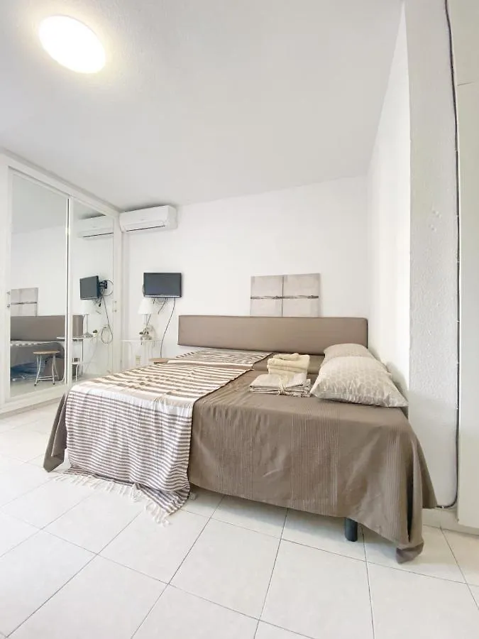 797 Holiday Rentals- Luminoso Estudio En Arroyo De La Miel Benalmádena Hiszpania